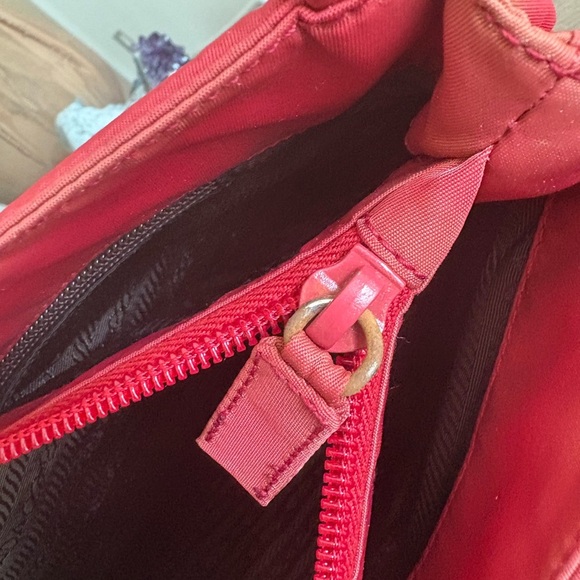 Prada Nylon Tote FINAL PRICE - Picture 13 of 15